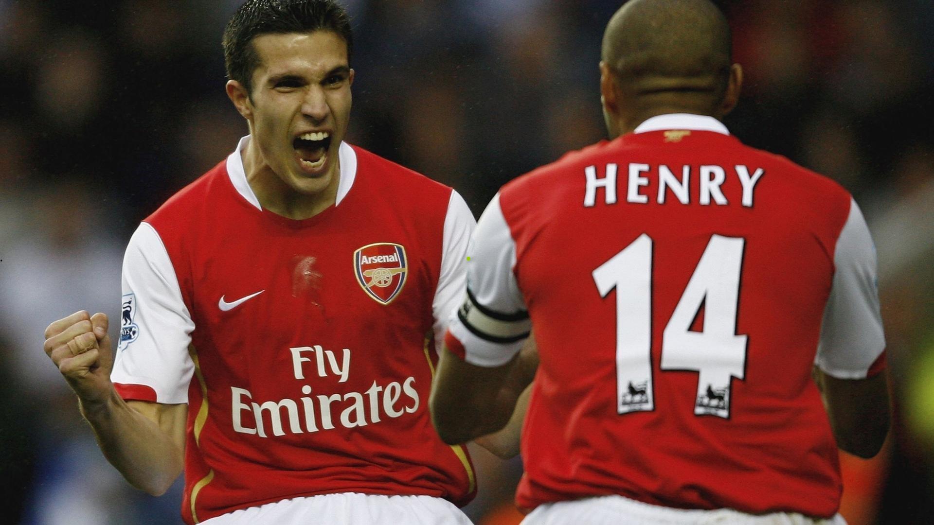 湖人队排名垫底，进攻与防守的撕裂，他才是重塑紫金王朝的核心