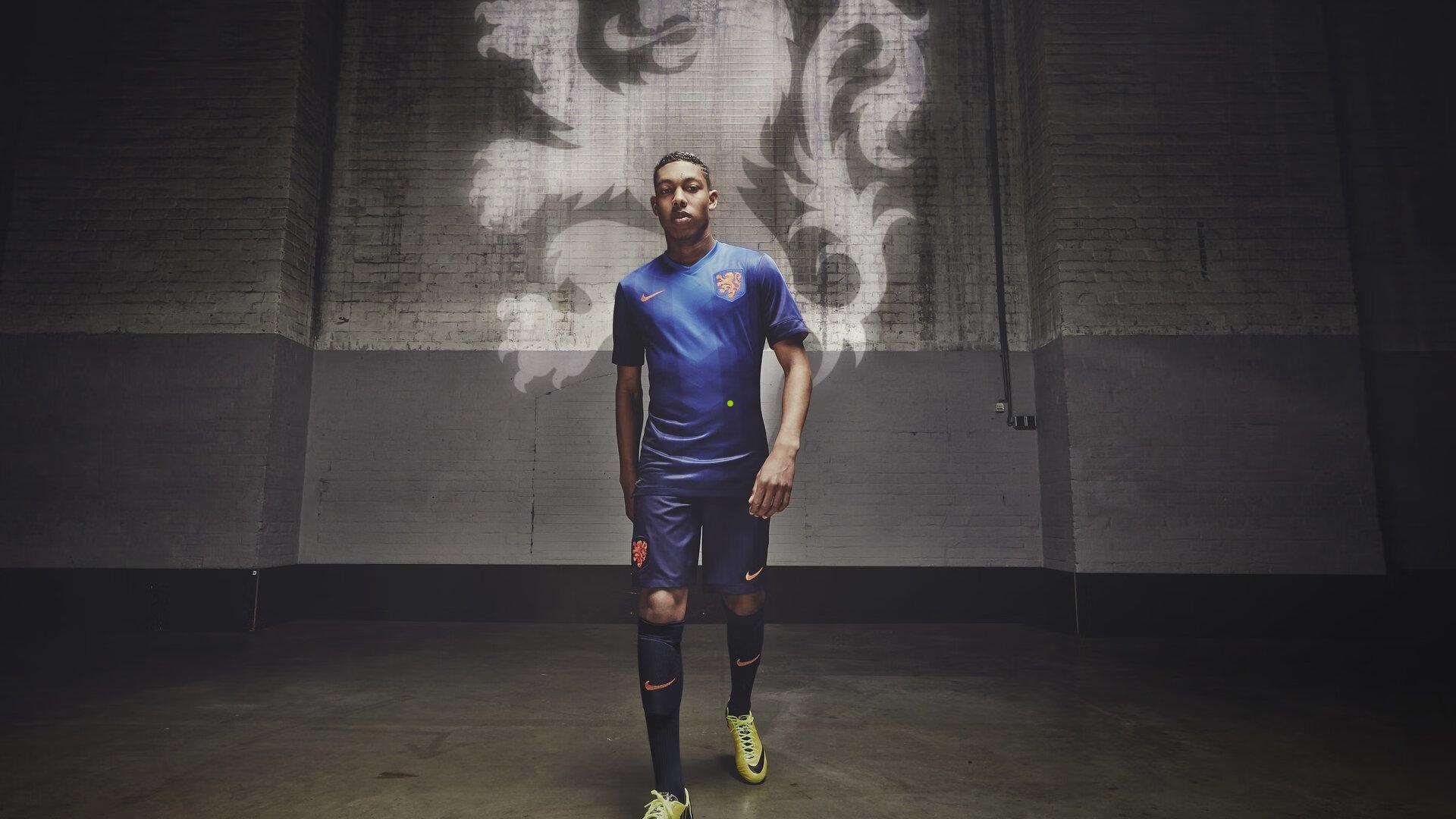 胜利永无止境！2018中国移动电竞大赛总决赛璀璨收官，电竞精神燃动新时代